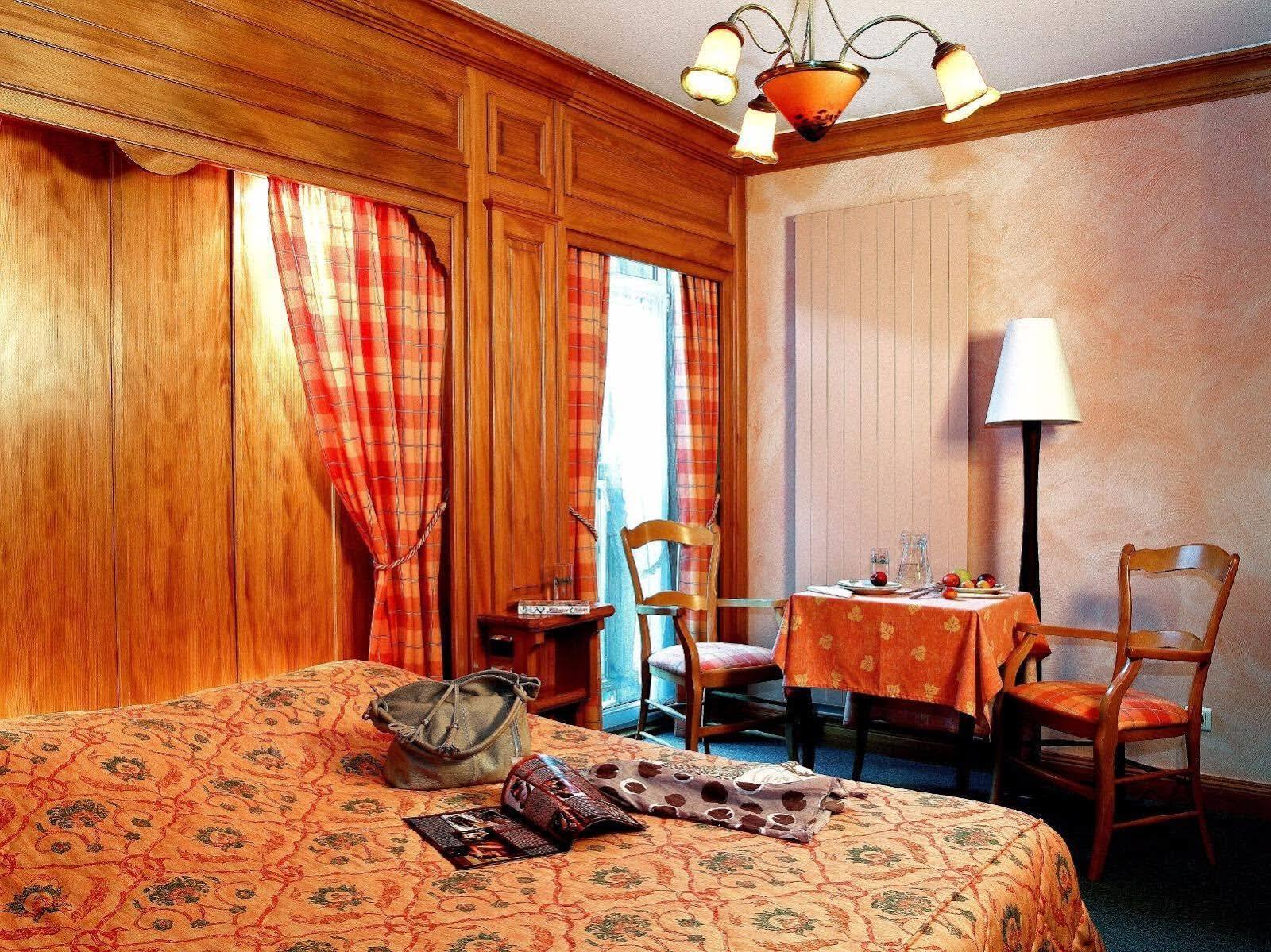 Hotel Restaurant A la Vignette Saint-Hippolyte  Esterno foto